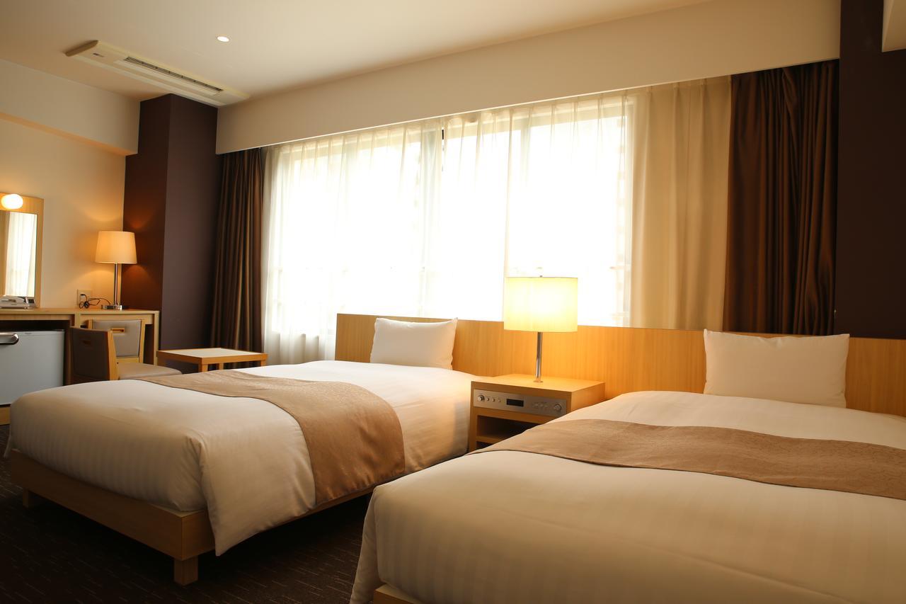 Hotel Sunline Fukuoka Hakata Ekimae Екстер'єр фото