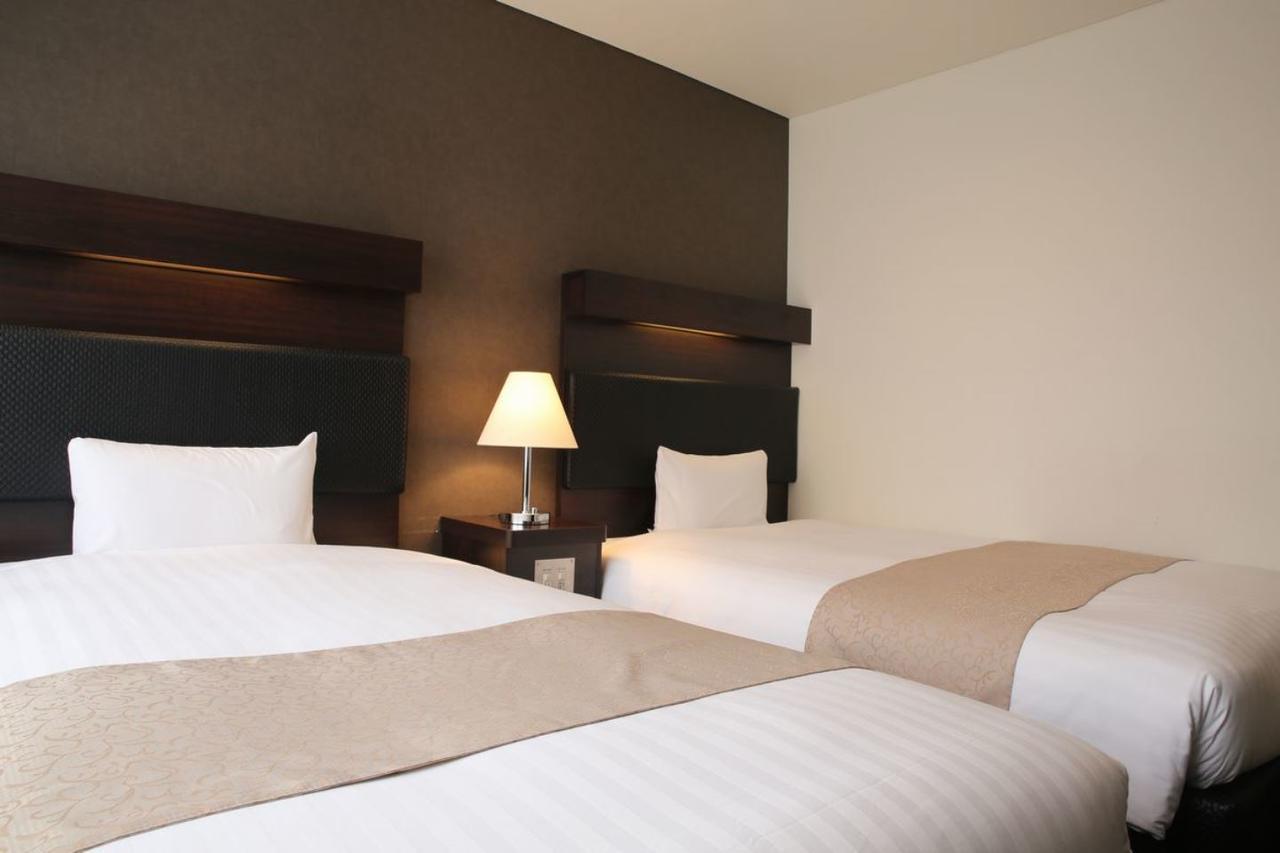 Hotel Sunline Fukuoka Hakata Ekimae Екстер'єр фото