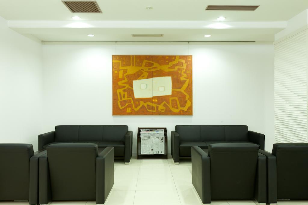 Hotel Sunline Fukuoka Hakata Ekimae Екстер'єр фото