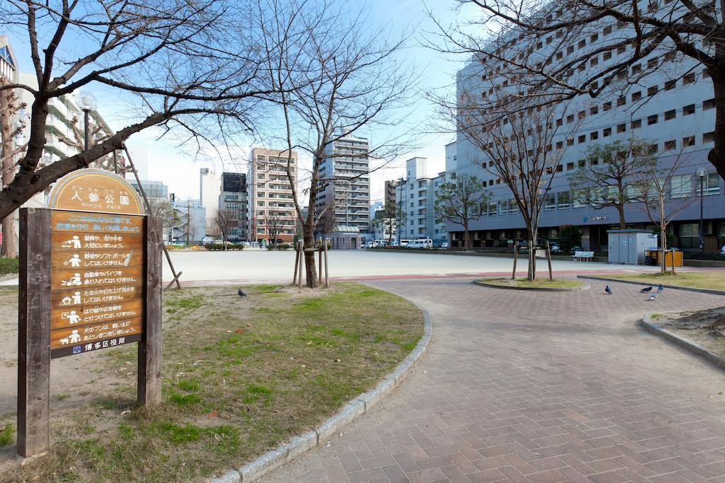 Hotel Sunline Fukuoka Hakata Ekimae Екстер'єр фото