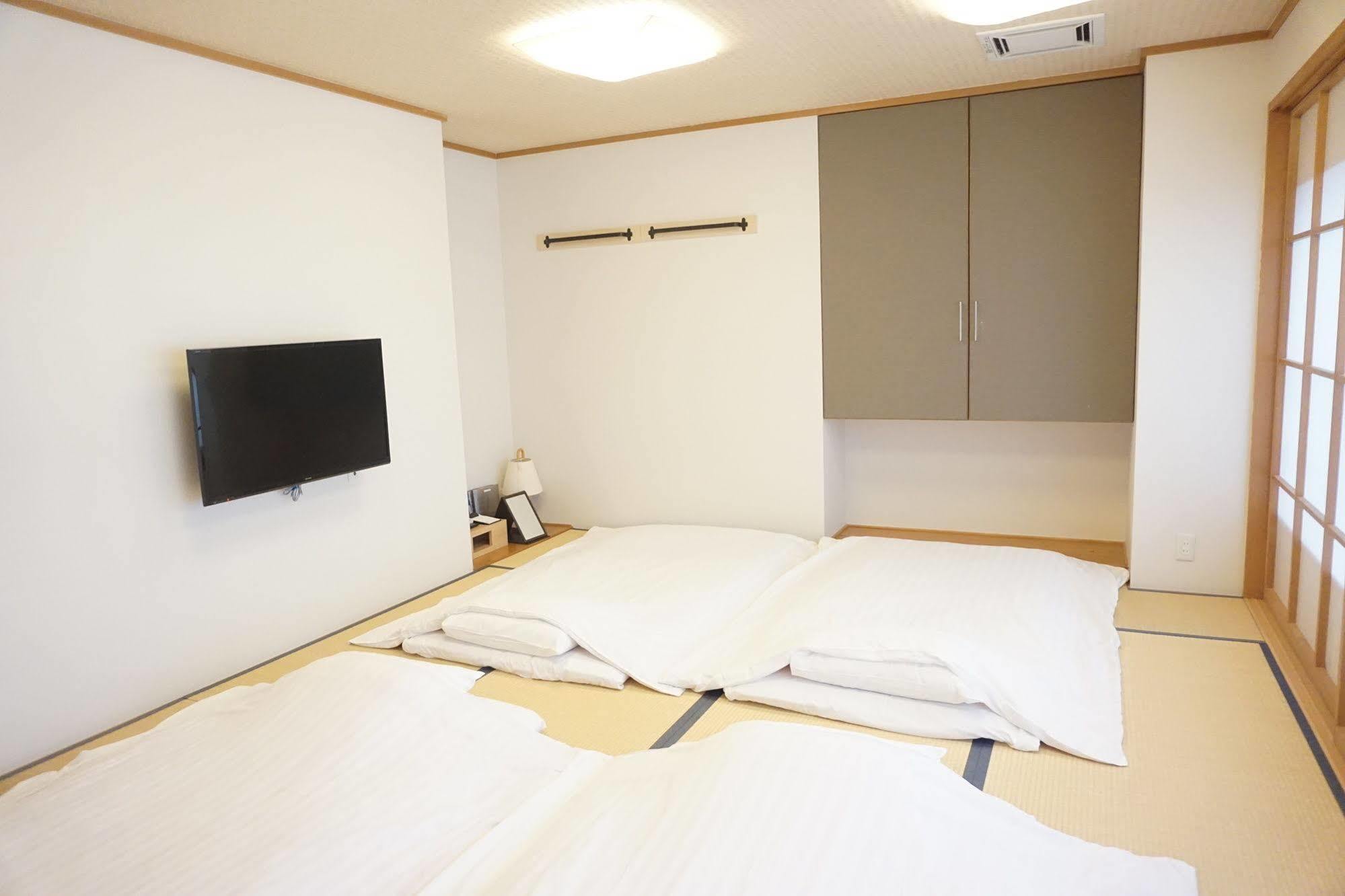 Hotel Sunline Fukuoka Hakata Ekimae Екстер'єр фото
