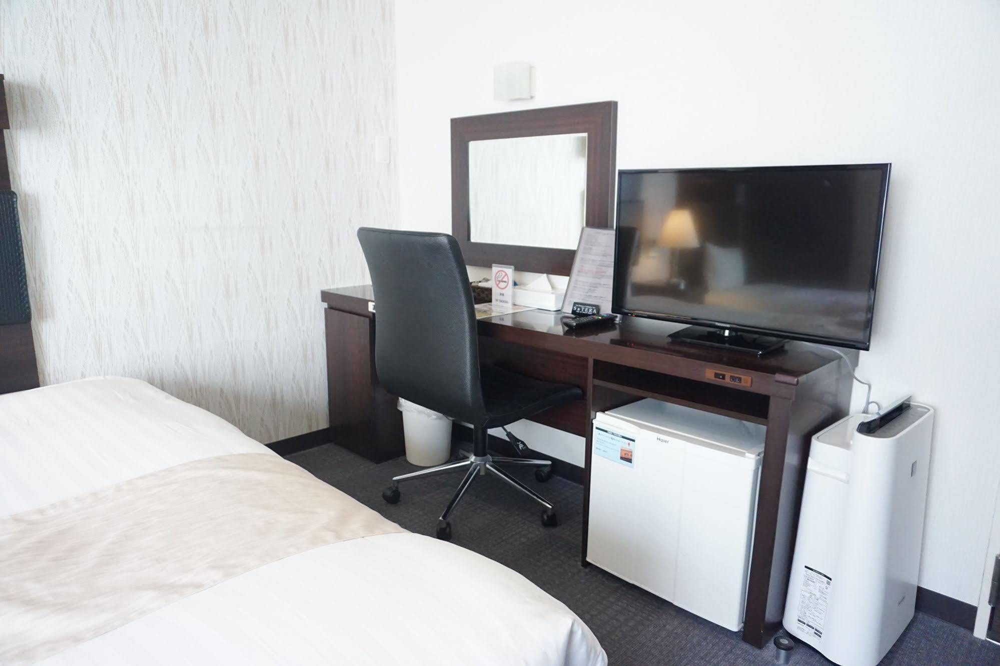 Hotel Sunline Fukuoka Hakata Ekimae Екстер'єр фото